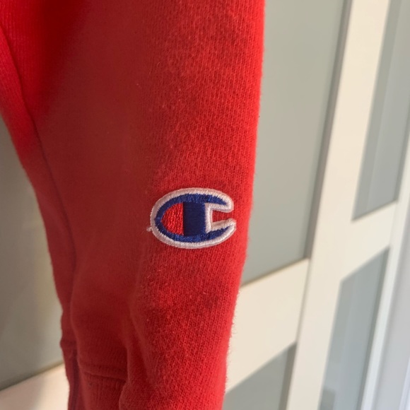 Red champion reverse weave crewneck - Picture 2 of 5